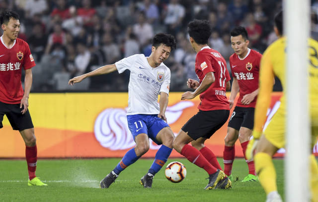 意天空：劳塔罗已返回米兰，即将归队参加训练备战米兰德比