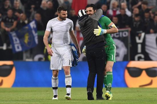 罗马诺：皇马计划在明年6月签回尼科-帕斯，球员已同意回归