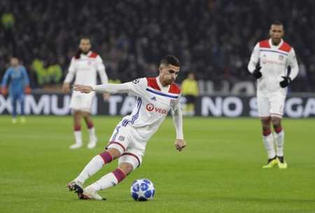 了卡卡般的 了卡卡般的